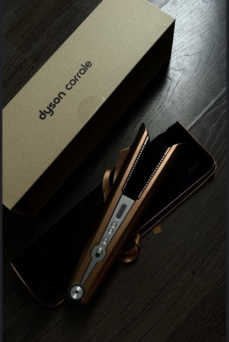 Выпрямитель для волос (утюжок)