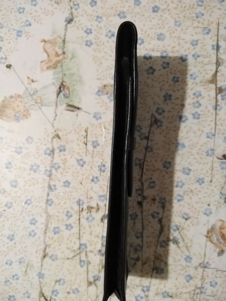 Vendo bolsa para escovar de cabelo bom estado