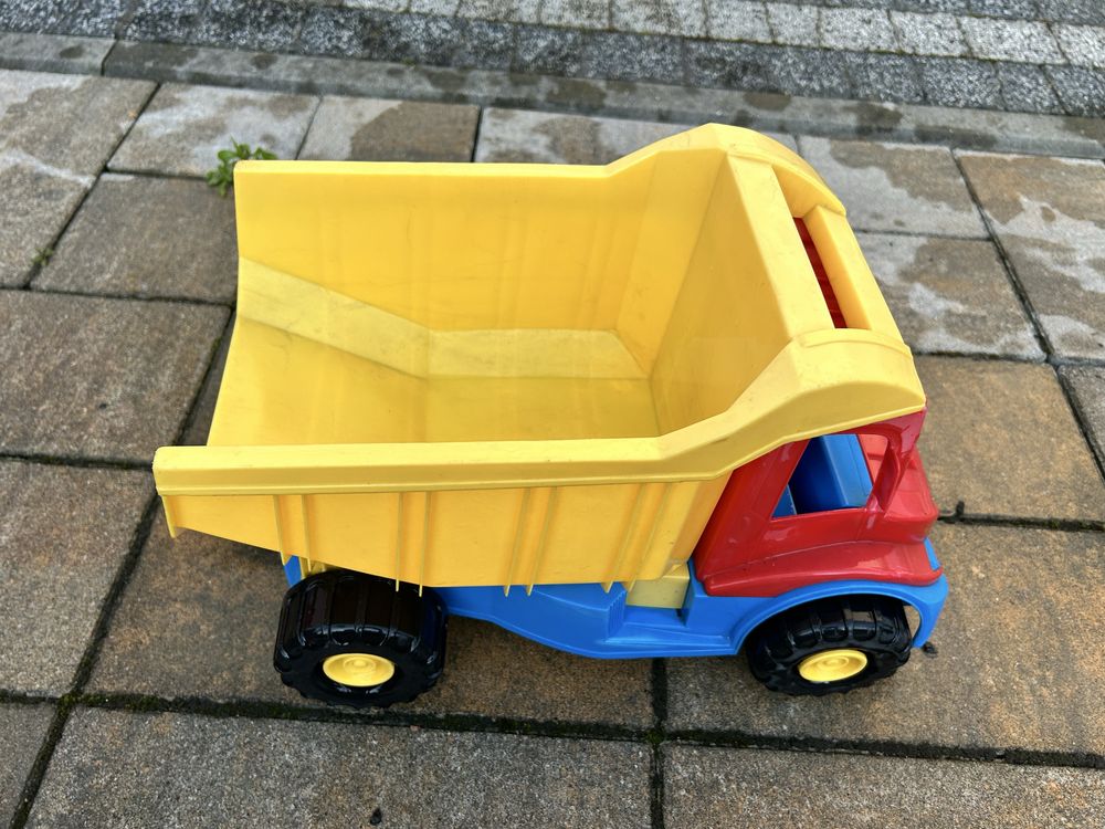 Wywrotka,koparka,traktor-zestaw 6 pojazdow do piasku w cenie jednego