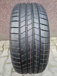 225/40R19 bridgestone turanza T005