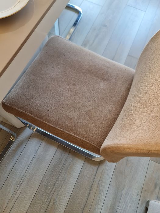 10 krzeseł stołowych