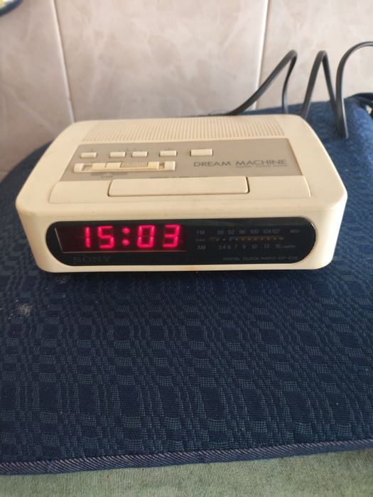 Radio despertador relógio digital