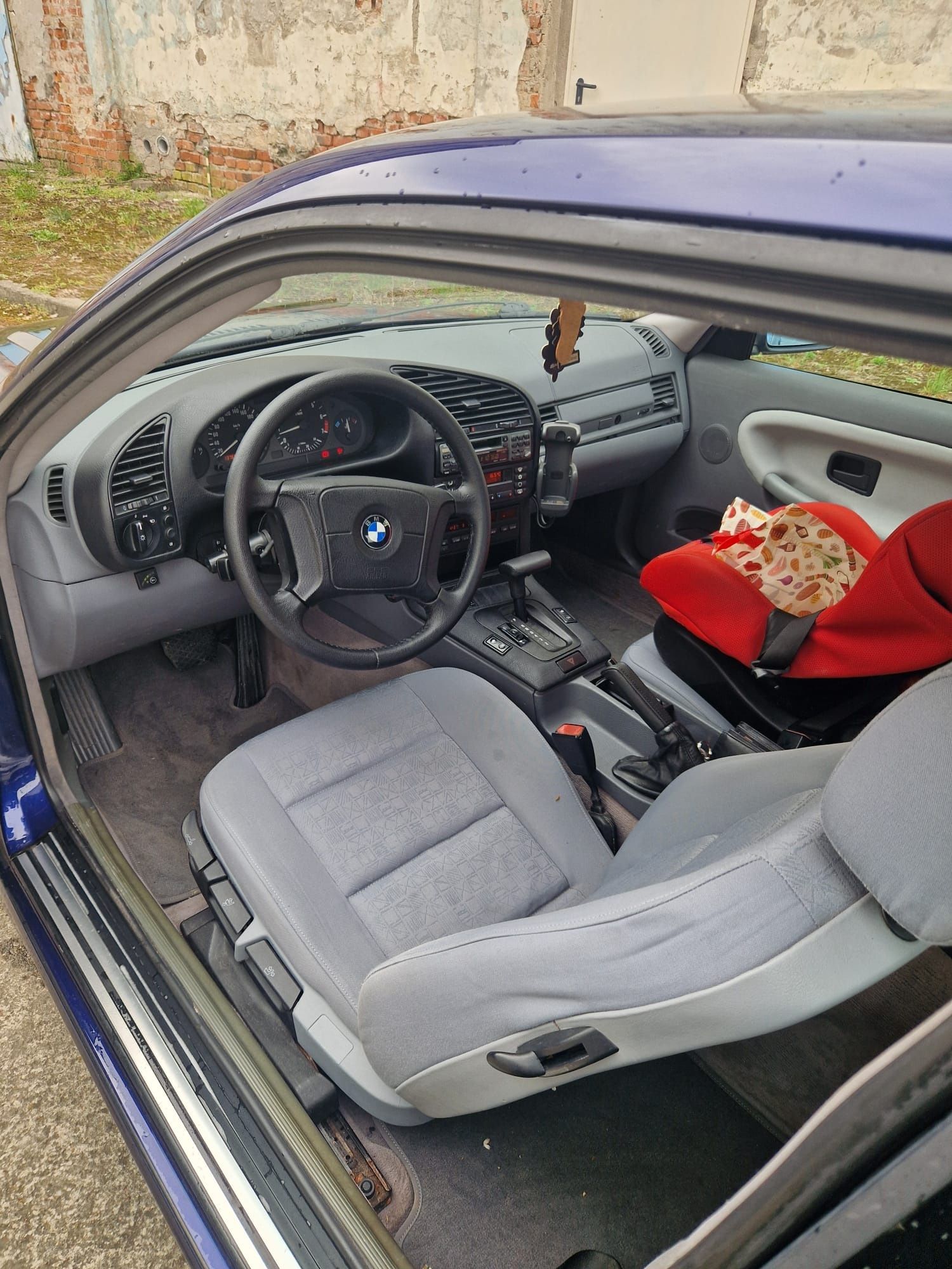 Sprzedam BMW E36 2.8i
