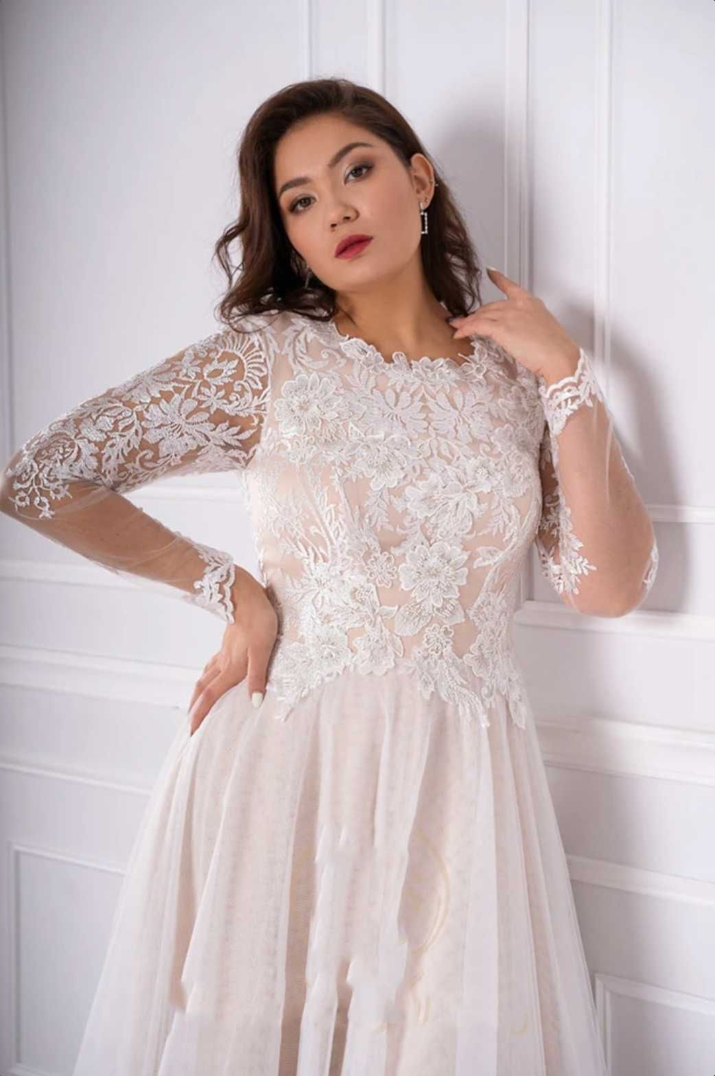 Suknia ślubna ivory-nude linia-A rękawy 46, 50