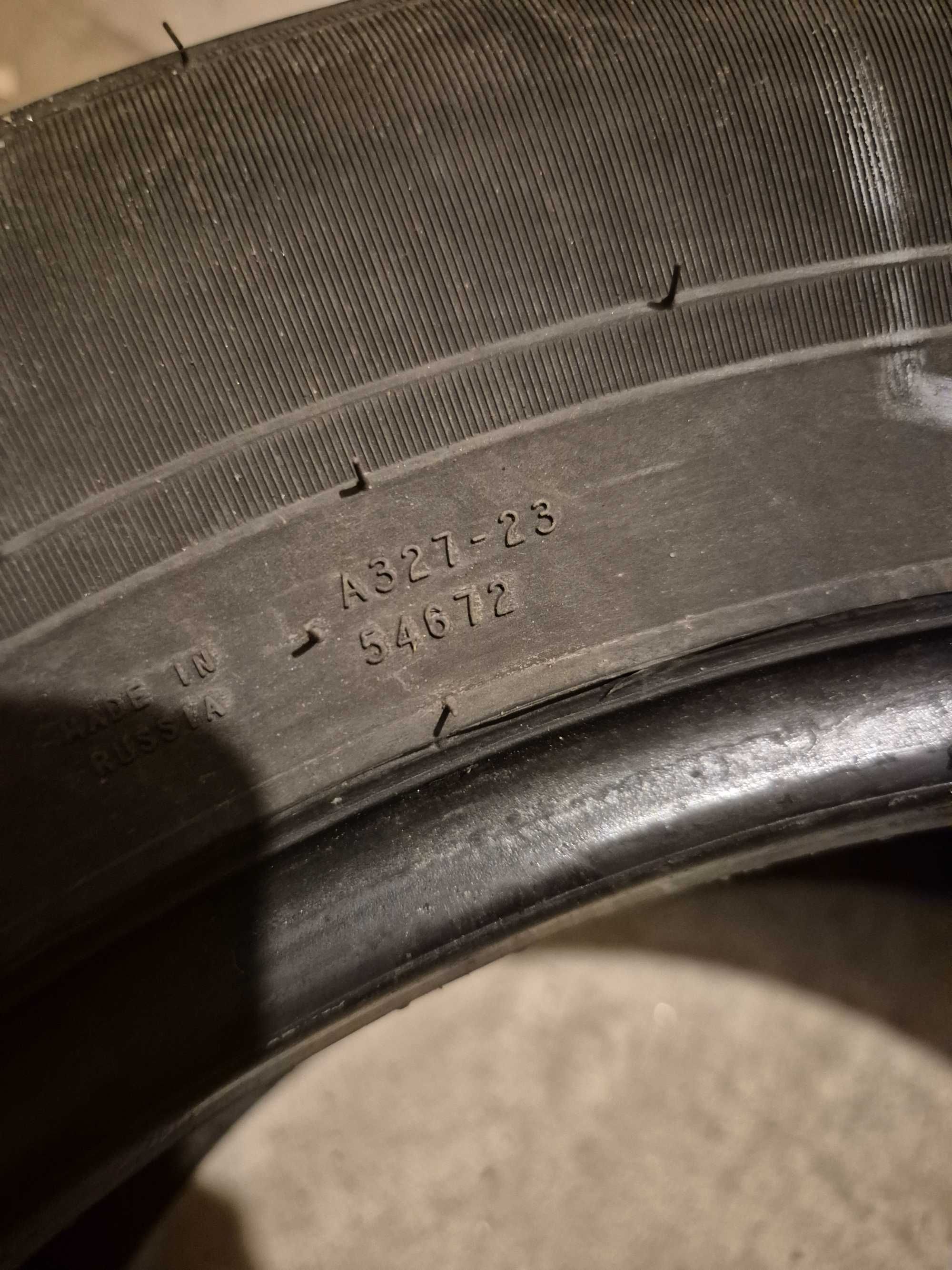 Opony letnie Nokian 215/60 R16