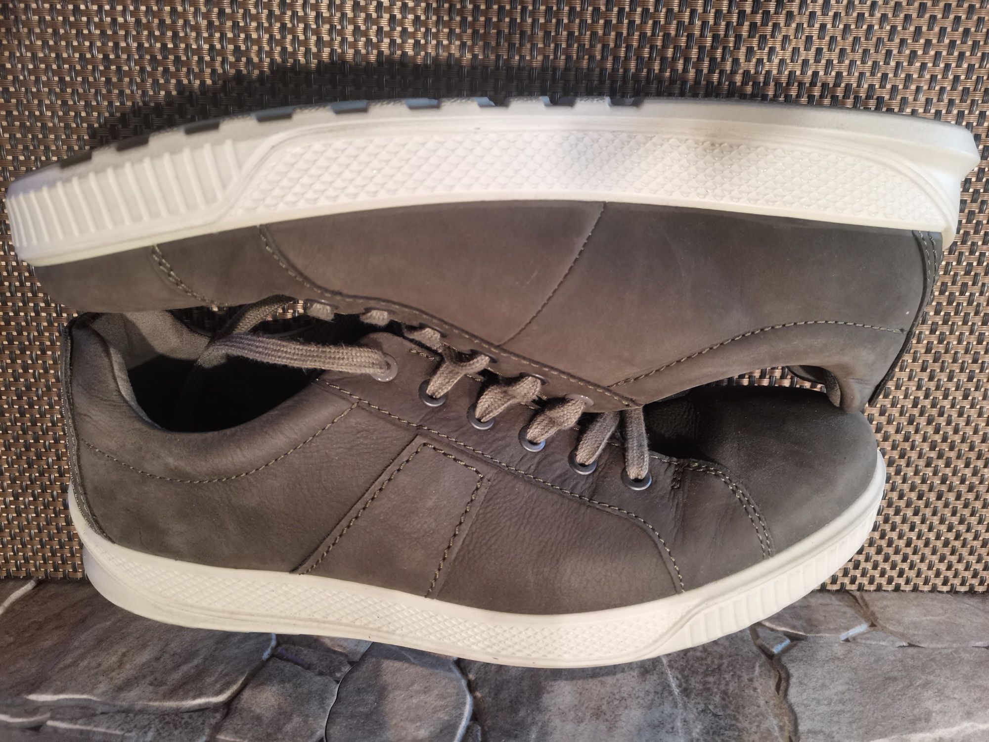 Buty męskie Ecco 43