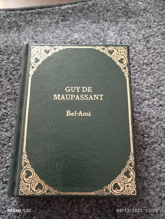 Livro vintage "Bel - Ami"