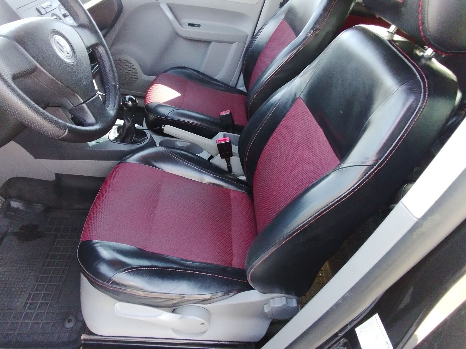 Продам Volkswagen Caddy 2009р
