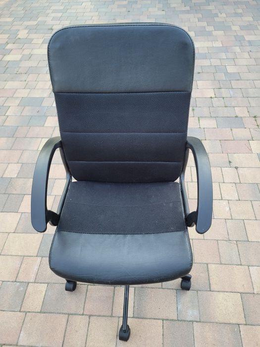 Krzesła biurowe IKEA podobne do RENBERGET