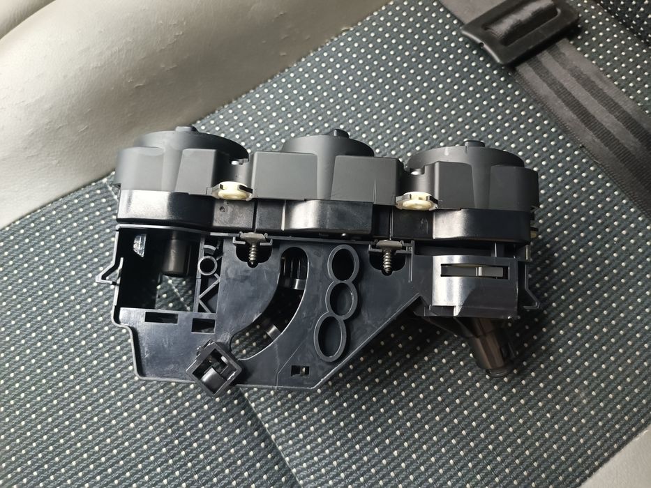 Блок кондиціонера Octavia A5