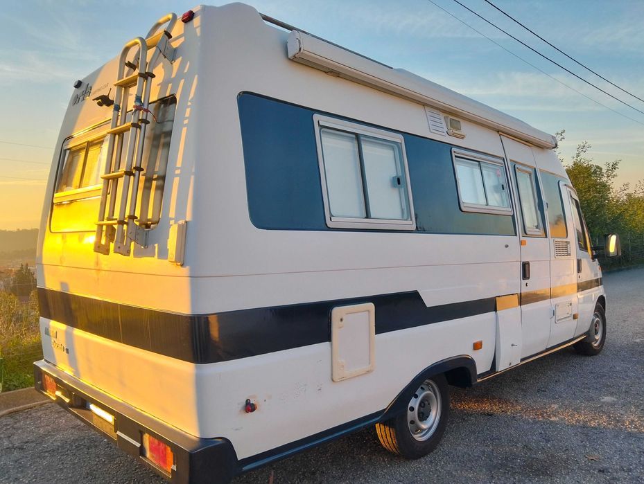 Autocaravana perfilada