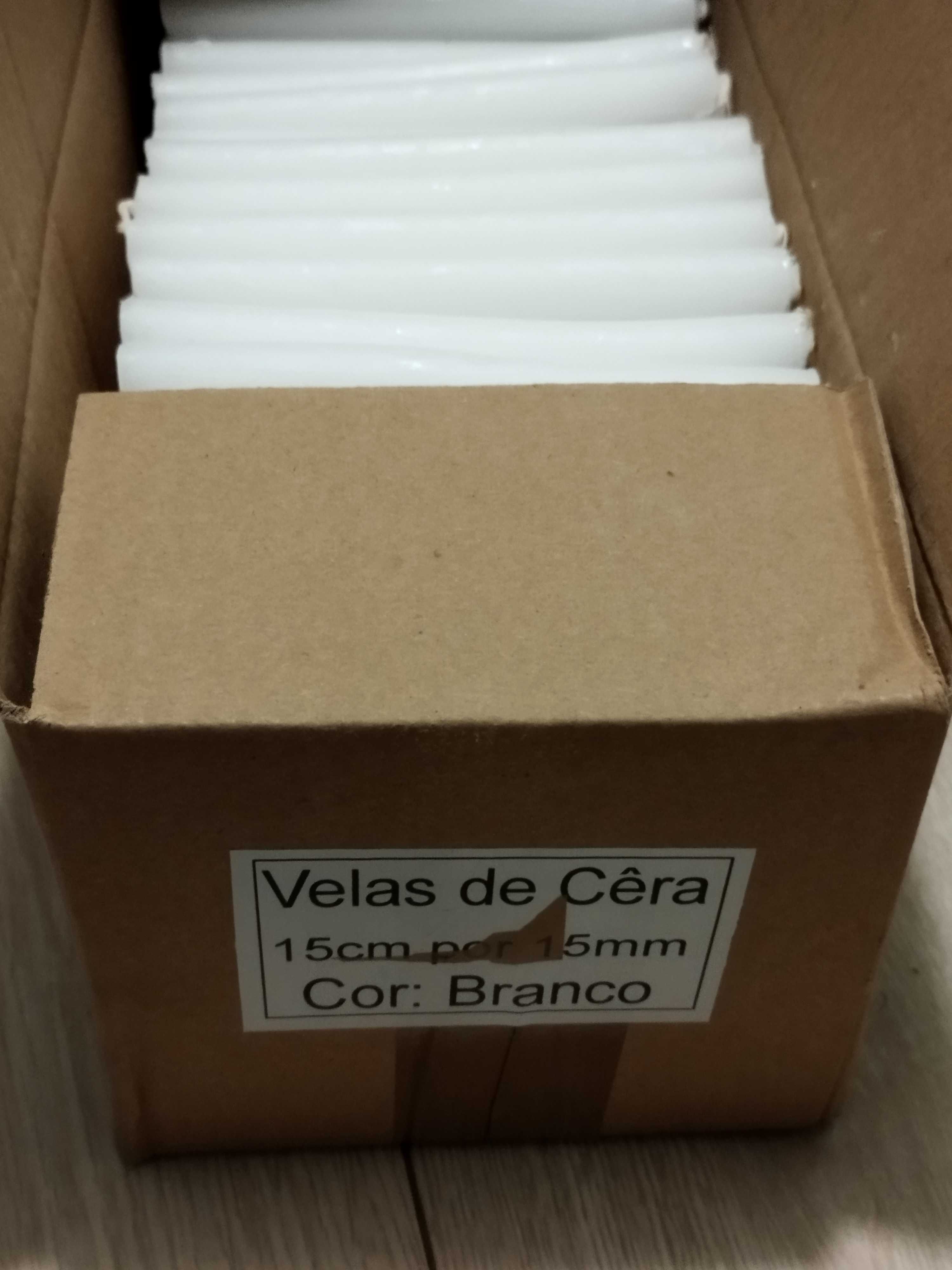 Velas palito 15x15cm brancas , caixa de 5 Kilos , aprox. 200 unidades