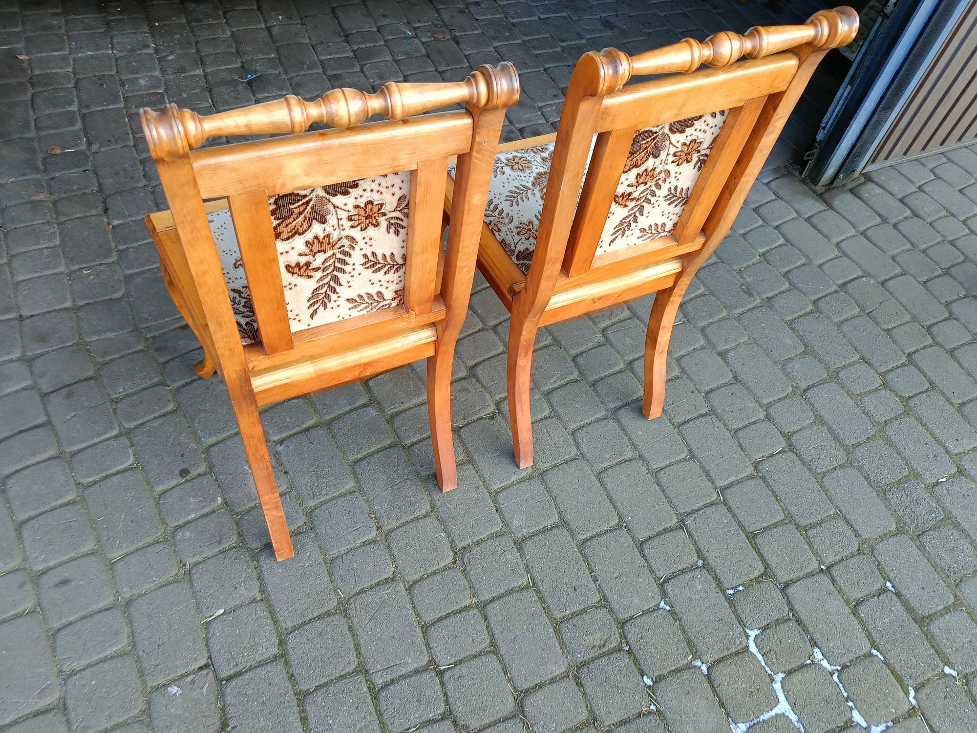 Krzesła drewniane komplet 6 szt stan bdb