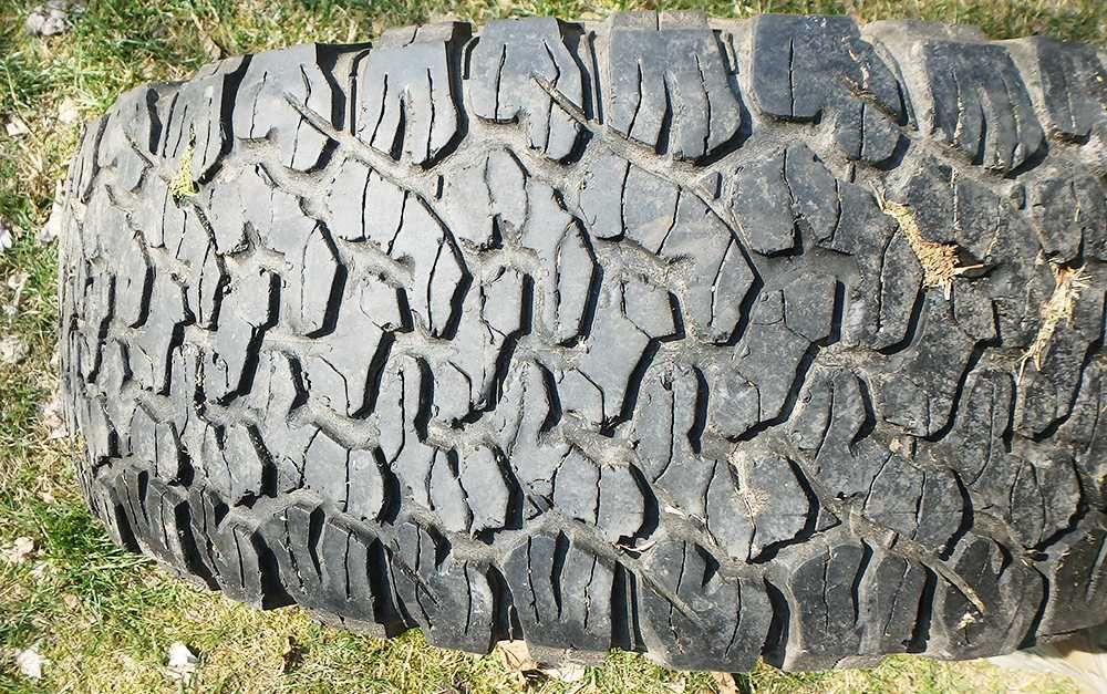 opona BFGoodrich AT 285/75R16
