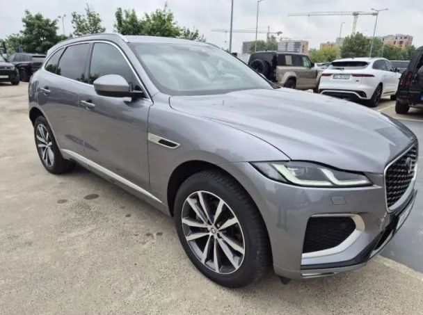 Jaguar F-Pace 2.0D 204 KM AWD R-Dynamic SE