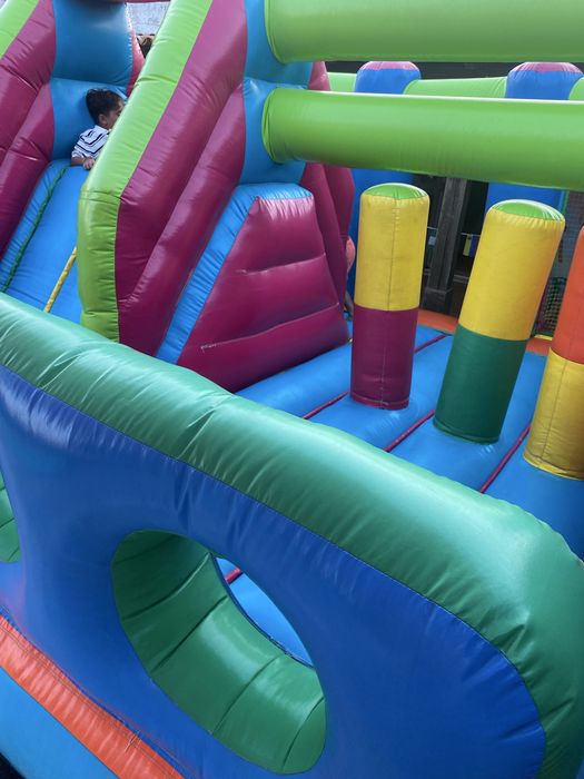 insuflavel para festas privadas