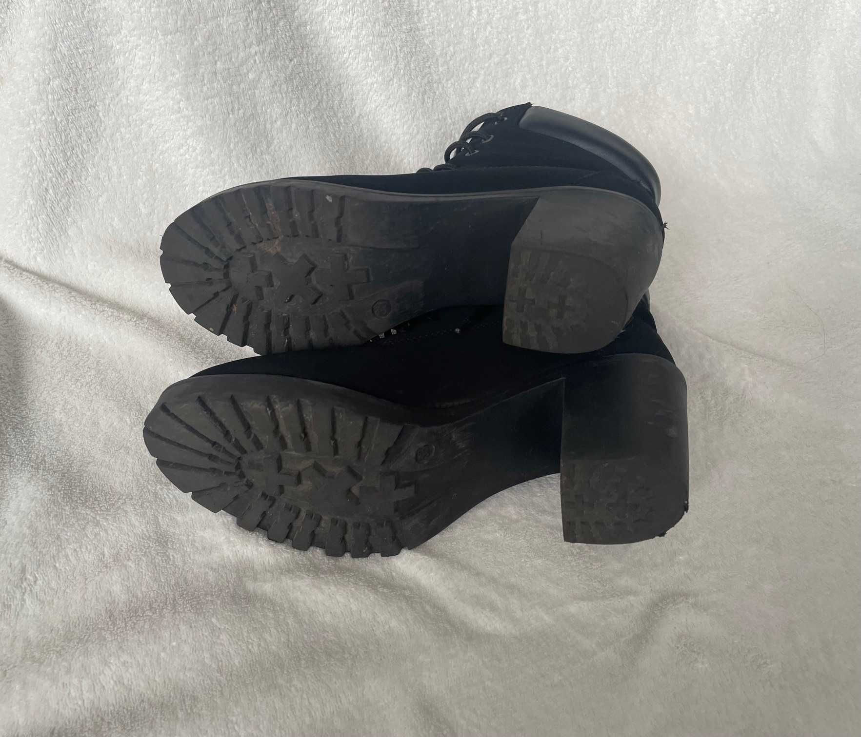 Sinsay buty damskie za kostkę roz 38 czarne nubuk syntetyczny