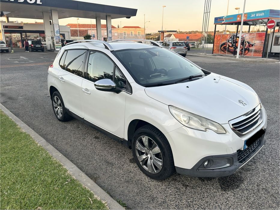 Peugeot 2008 1.2 Allure