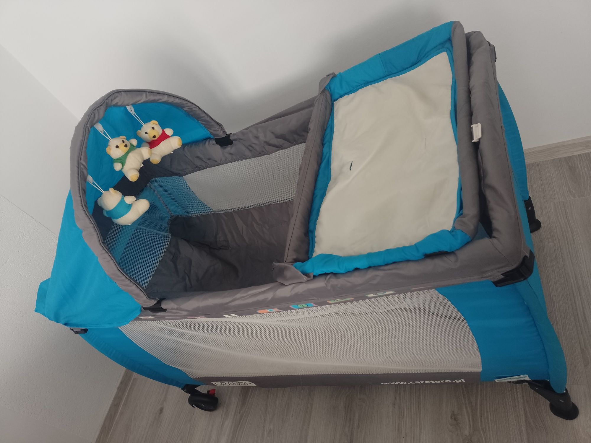 Łóżeczko turystyczne caretero grande plus materac gratis kolderka z po