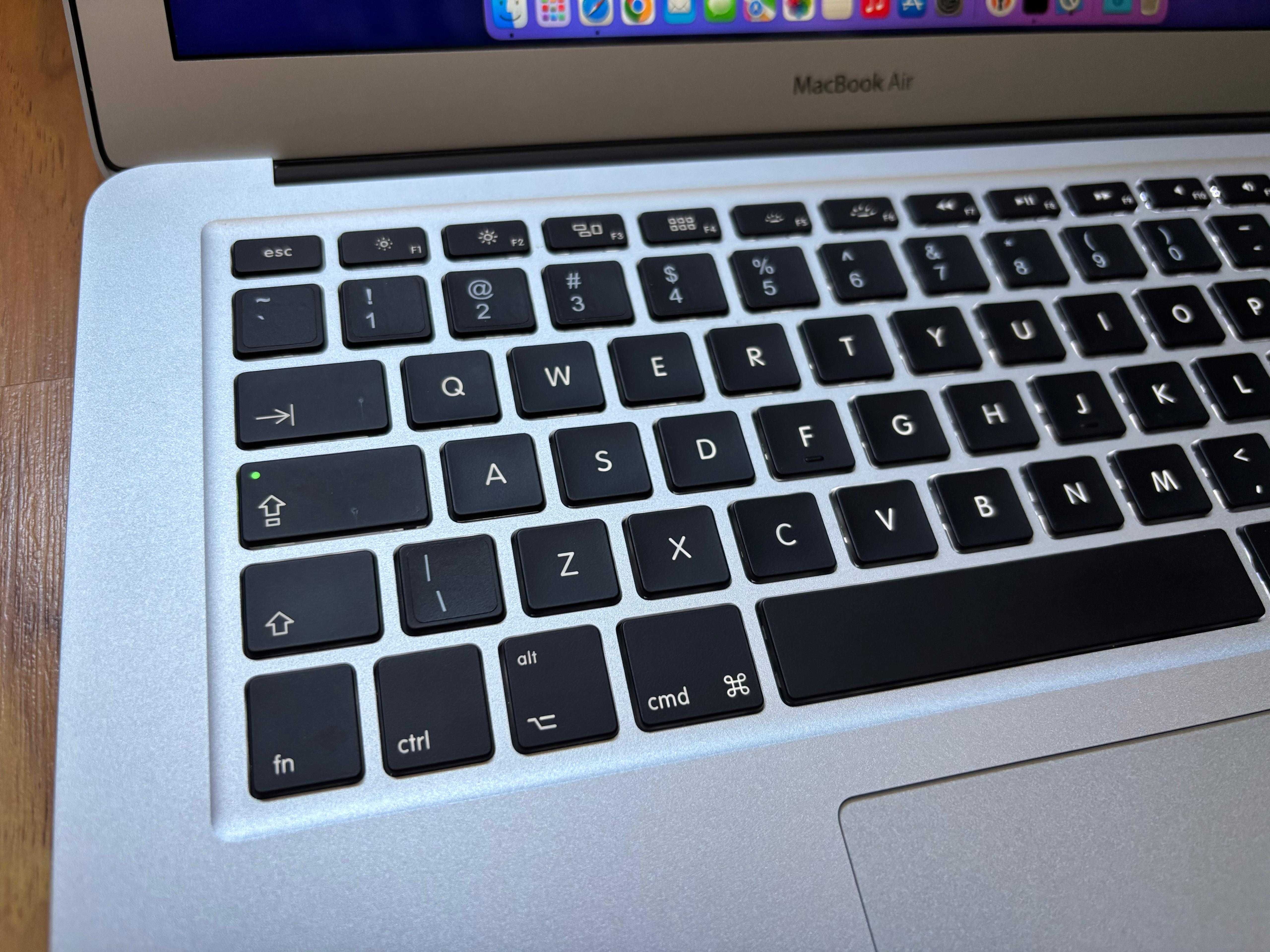 Apple MacBook Air 2017, 256GB SSD 76cykle ładowania !!!
