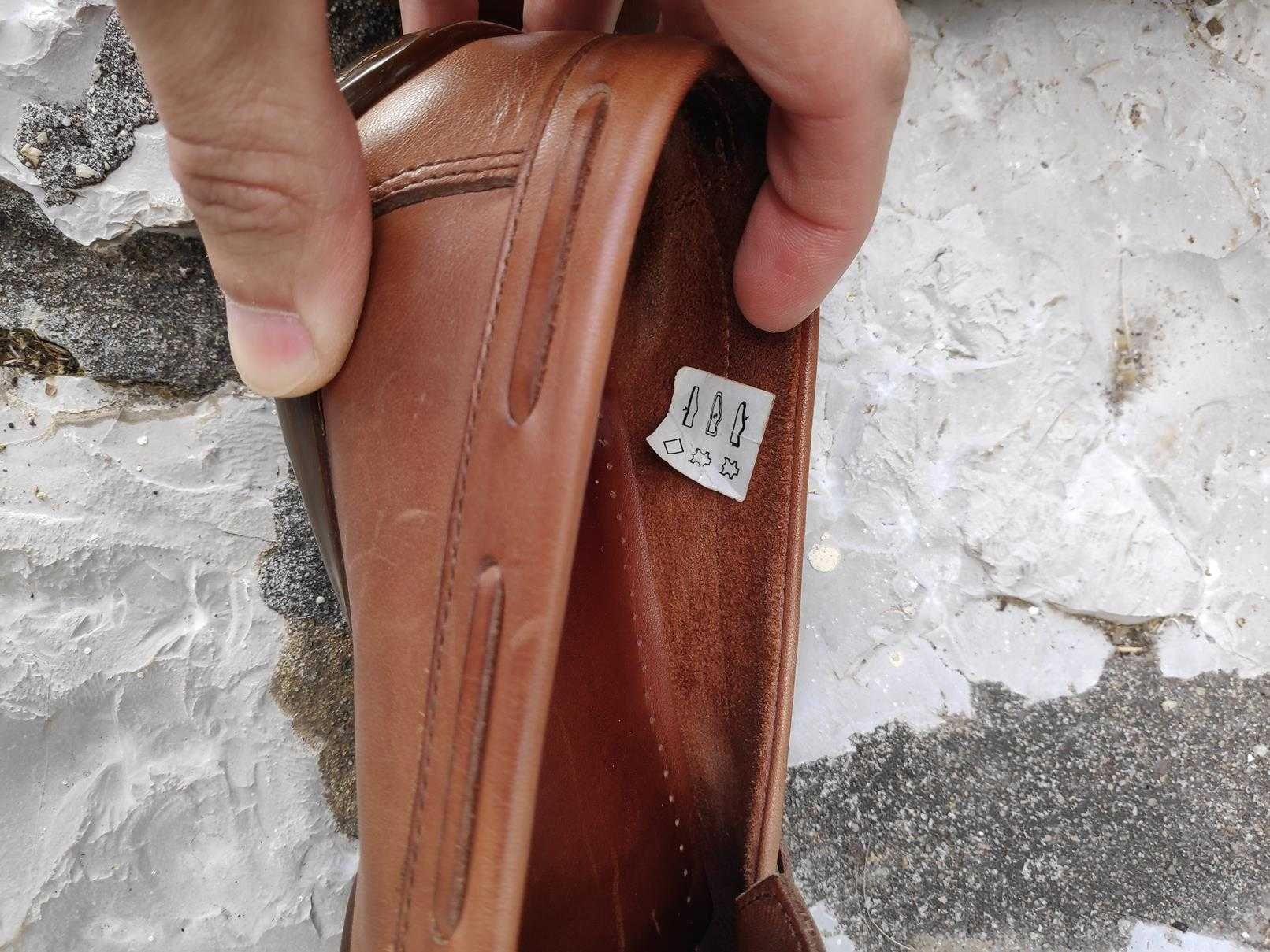 Mocassins Camel (tamanho 37)