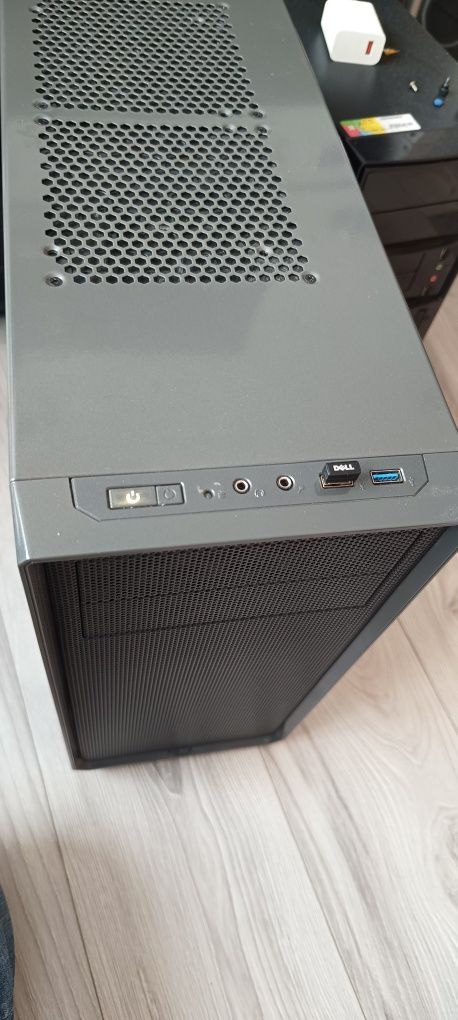 Wydajny PC Rzyen 5 5600X 4600mhz,16gb ddr4,Asus Strix RX 5700 XT 8gb