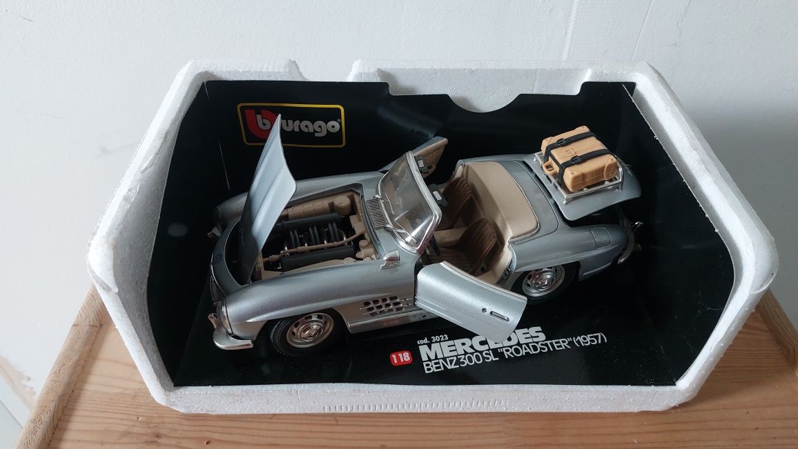 Mercedes benz 300 SL Roadster 1957 Bburago 1:18