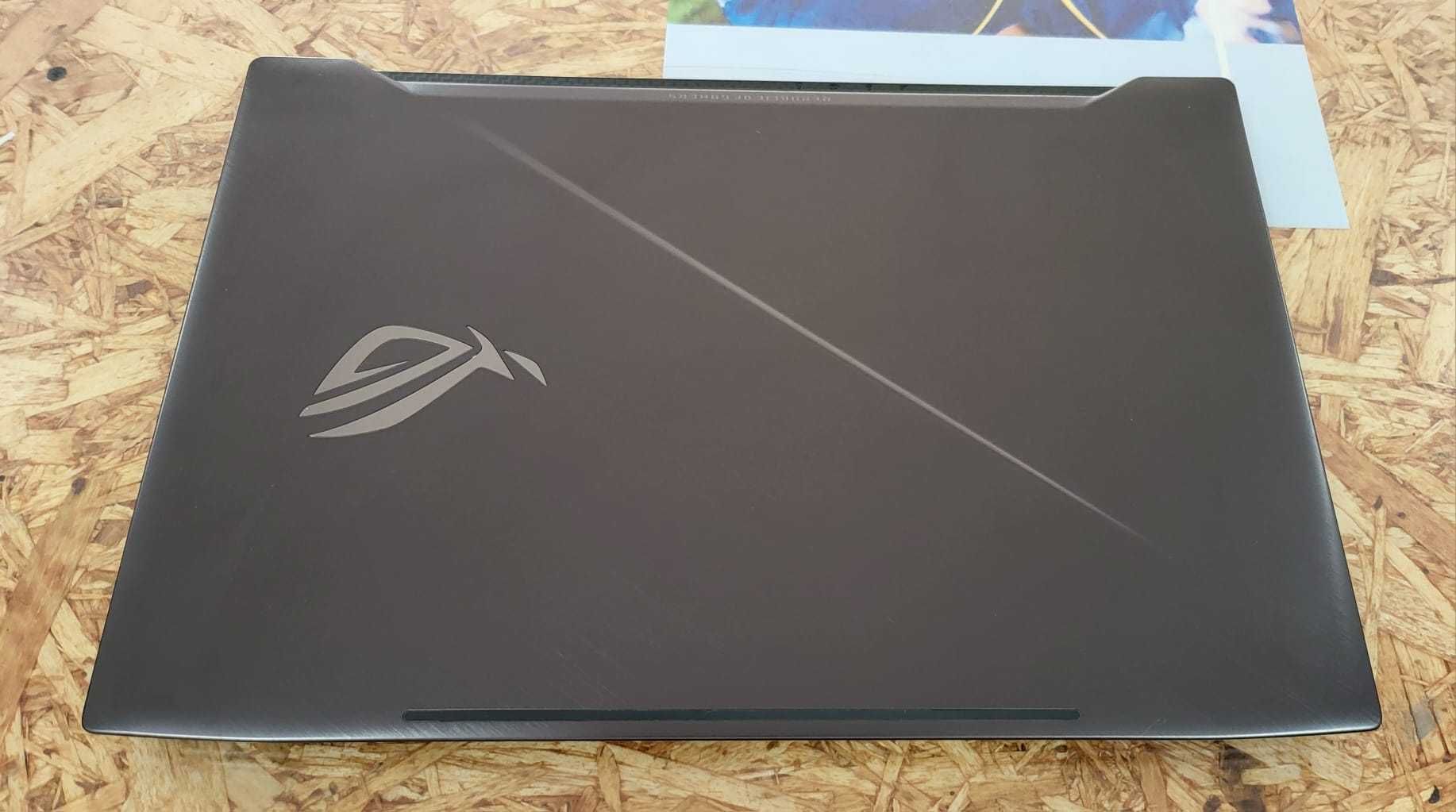 Asus GL703G i7 8th (para peças)
