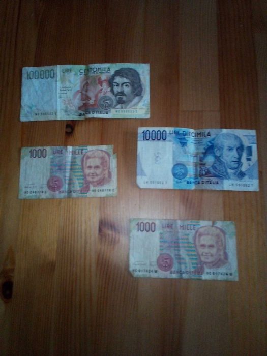 Notas antigas de lires italianos