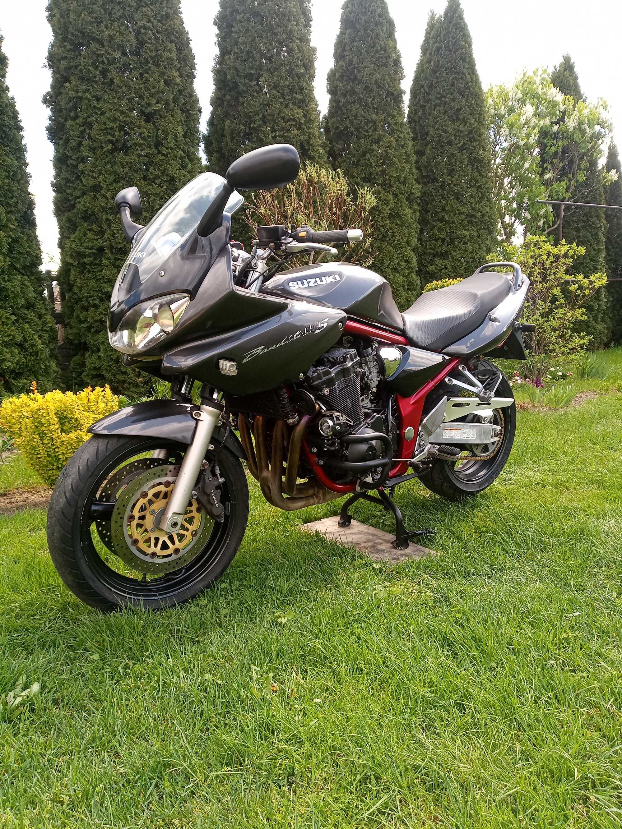 suzuki bandit GSF 1200