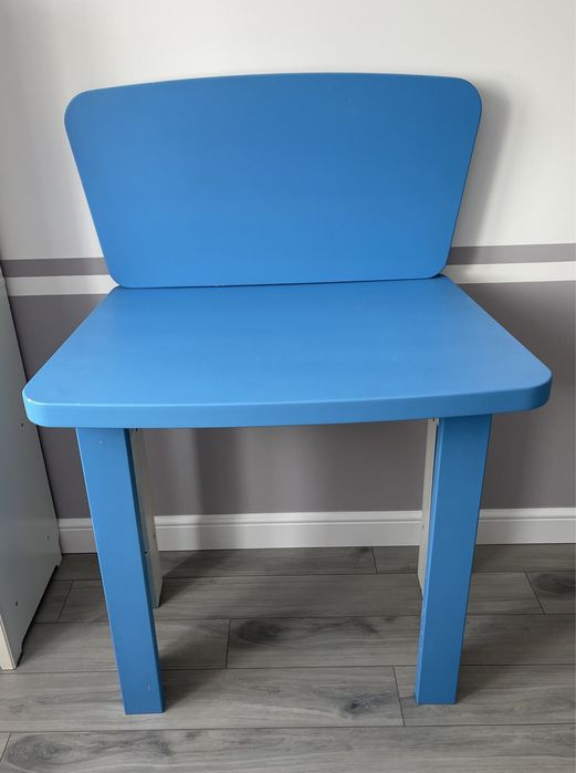 Łóżeczko Ikea przerobione na biurko plus dodatkowa plyta np. półka