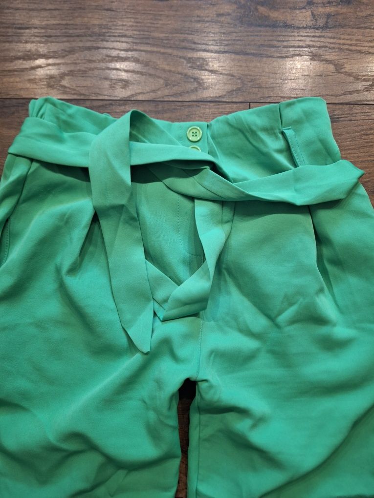 Spodnie 40 L zielone