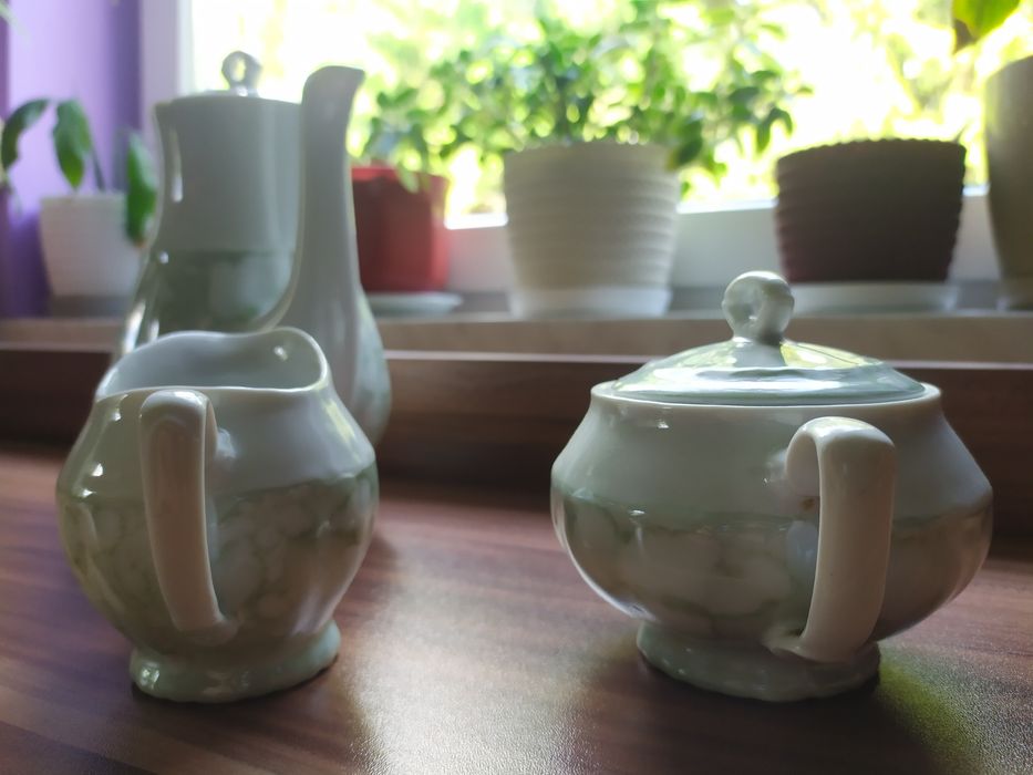 Zestaw serwis dzbanek cukiernica dzbanek na mleko