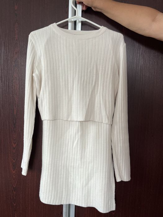 Продам всі речі однією посилкою за 3000 грн