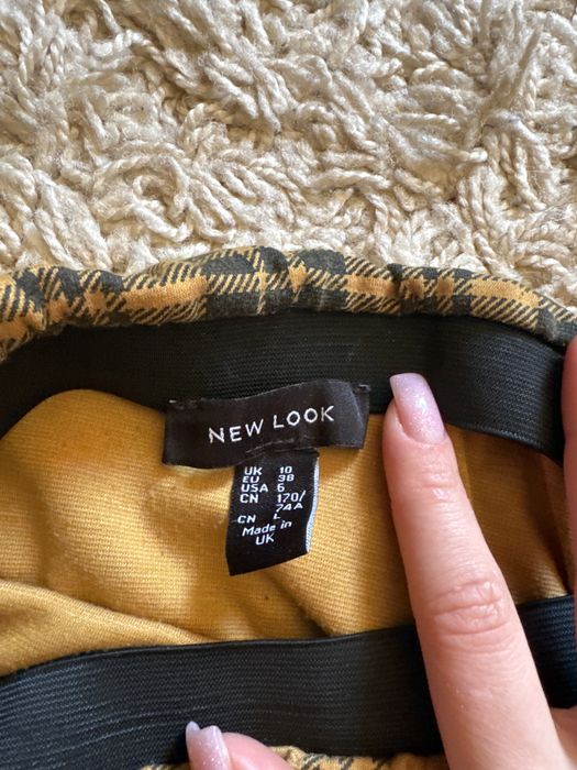 Юбка в клітинку