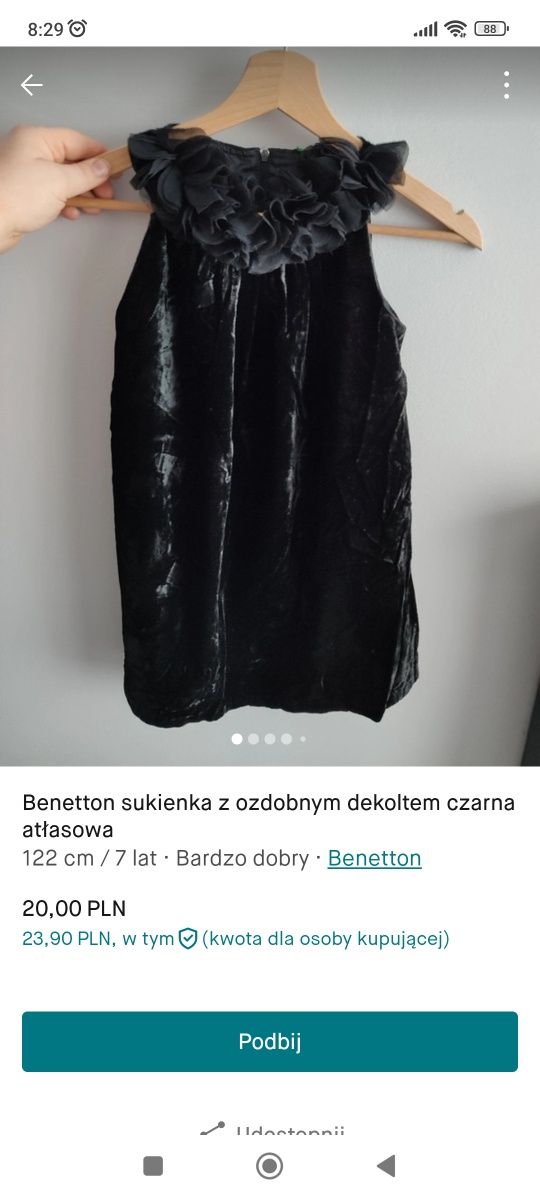 Benetton sukienka z ozdobnym dekoltem czarna atłasowa