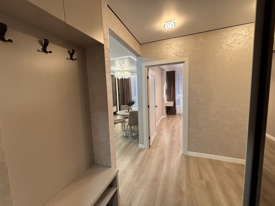 2 кімнатна квартира Паркова Алея