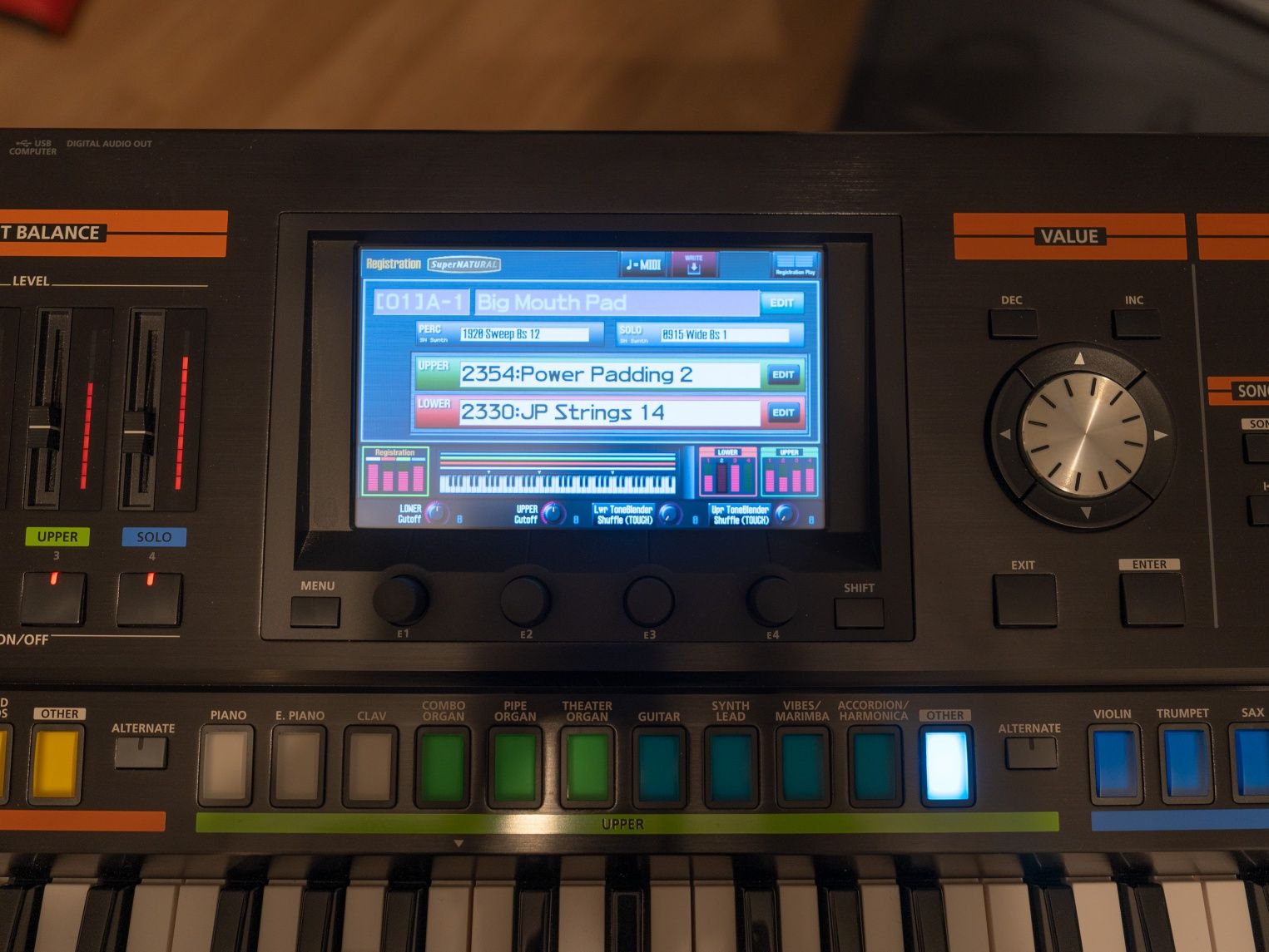 Roland Jupiter 80 v2 Syntezator Okazja!