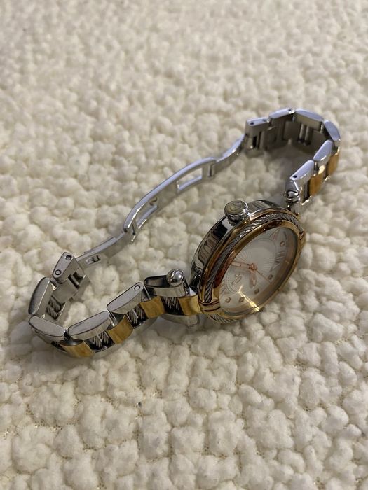 Часы Gc GUESS Collection Y18002L1 женские наручные Перламутровые