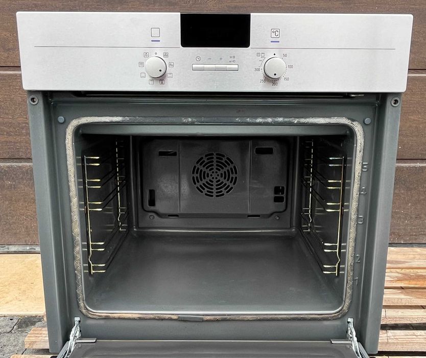 Духовка Siemens духовой шкаф Made in Germany піроліз ідеальна