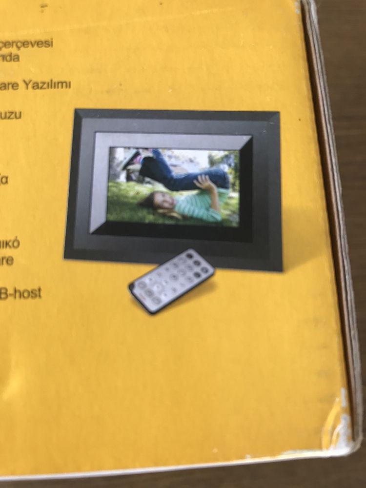 Kodac Easy Share SV710 digital picture frame