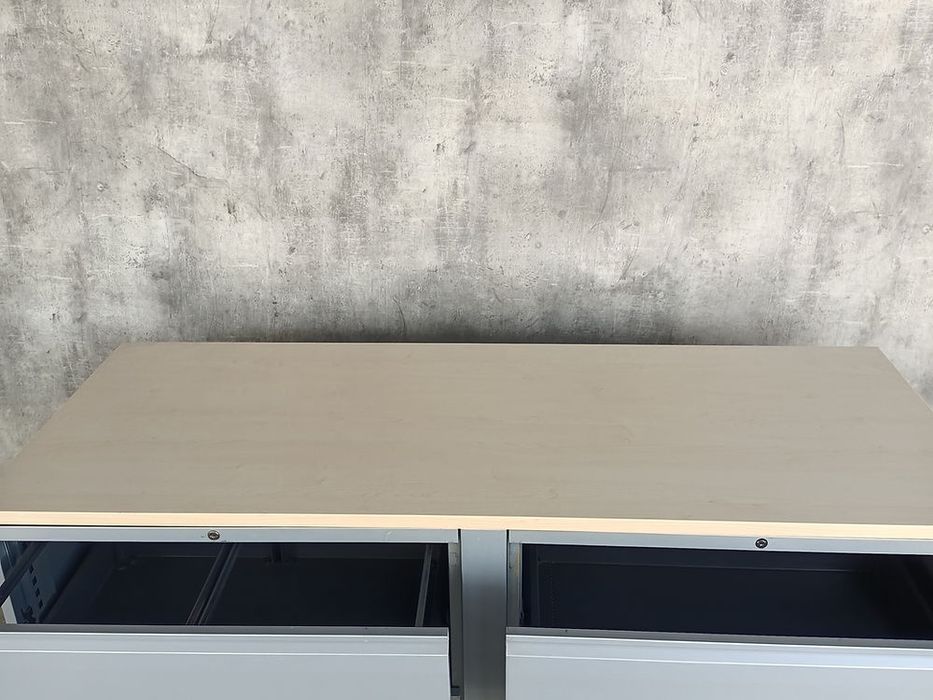 Szafa metalowa 4 szuflady