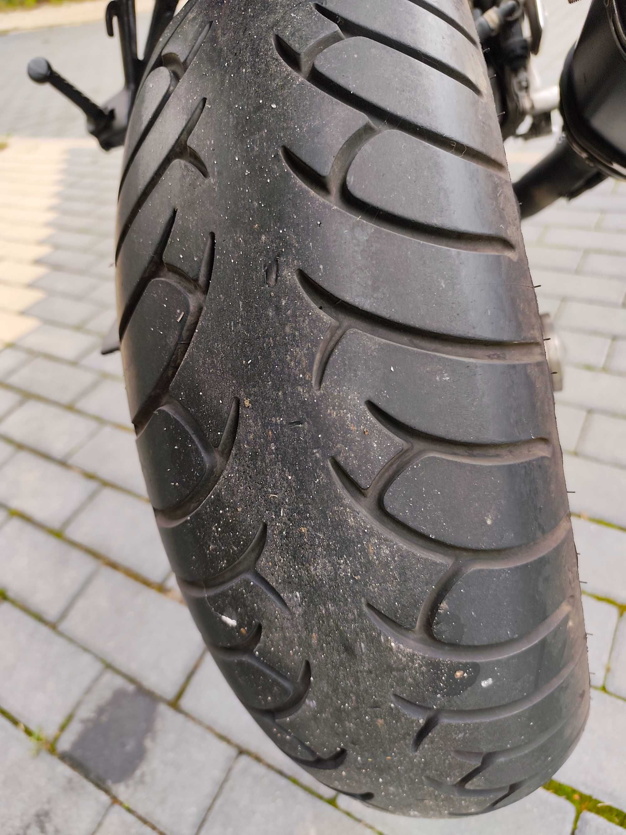 Triumph Speed Triple 995  / uszkodzony