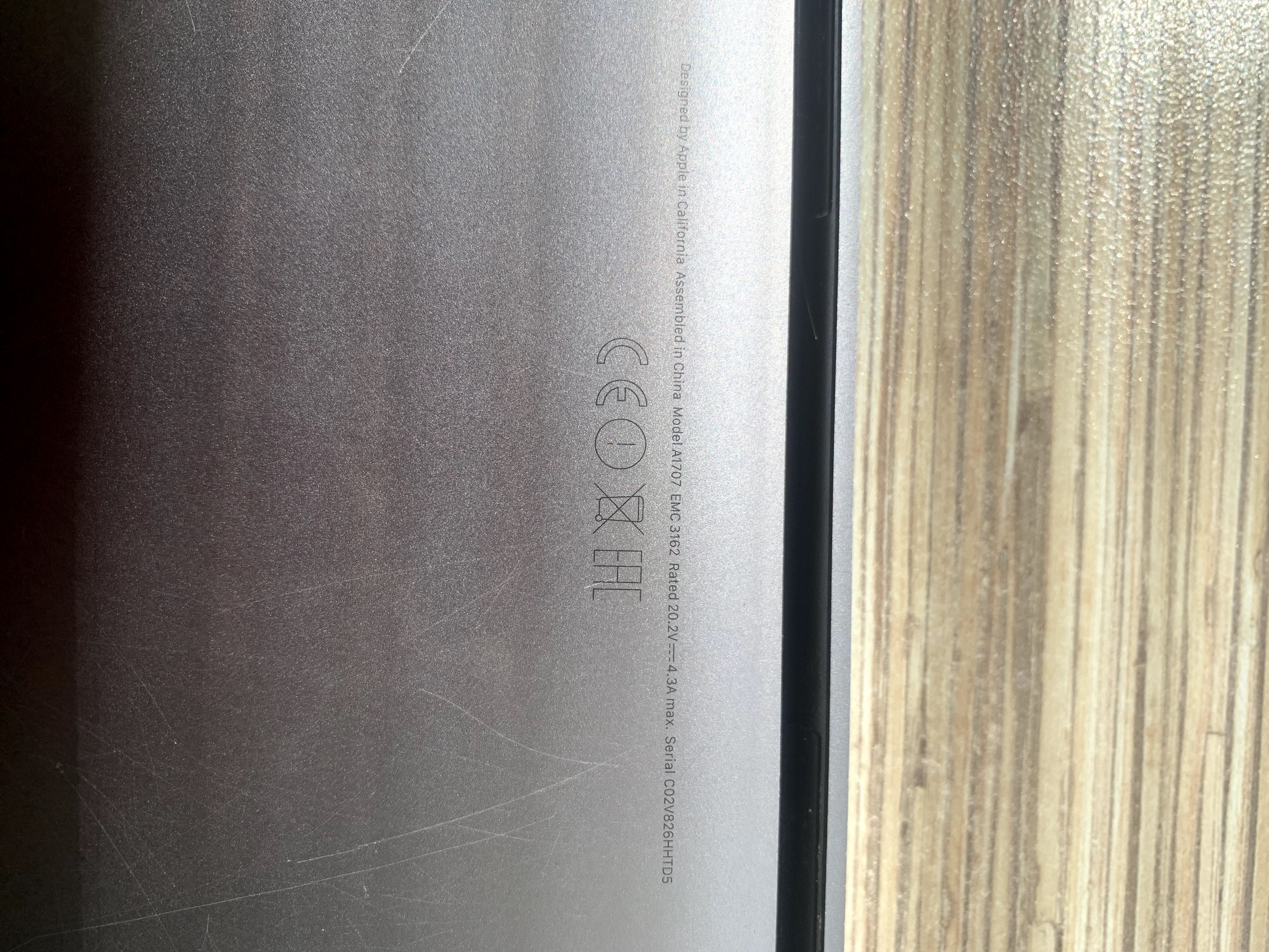 MacBook Pro 15” (2017, i7 / 16 ГБ / SSD)