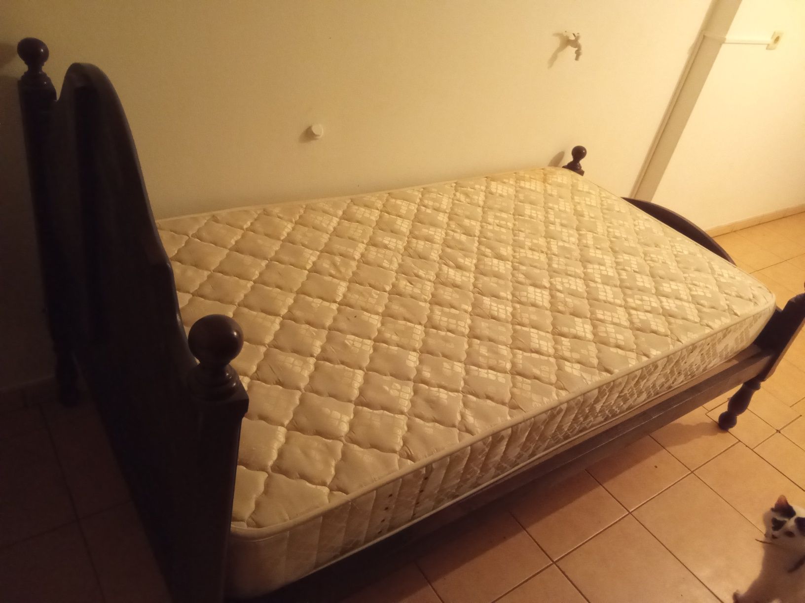 Cama de solteiro