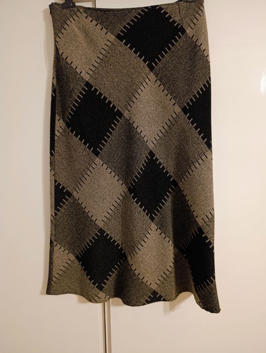 Spódnica zimowa w kratę r.44