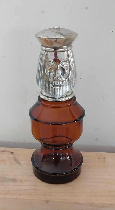 Antigo Frasco Vidro de Loção de Barba da Avon 1971