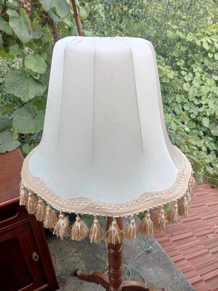 Stara lampa stojąca z abażurem vintage