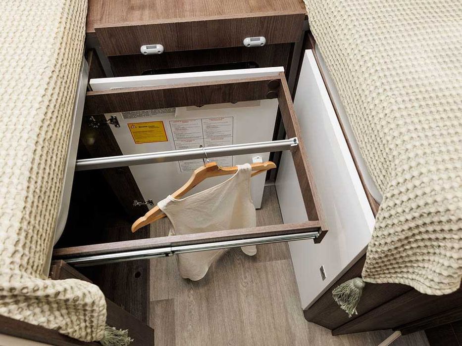Camper WYNAJEM KAMPERA 2025r - wypożyczalnia kamperów Rzeszów