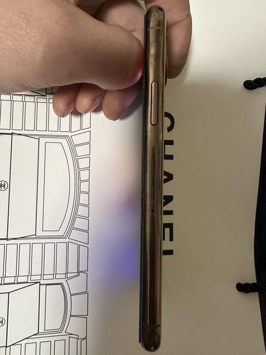 Айфон 11 про 64gb.